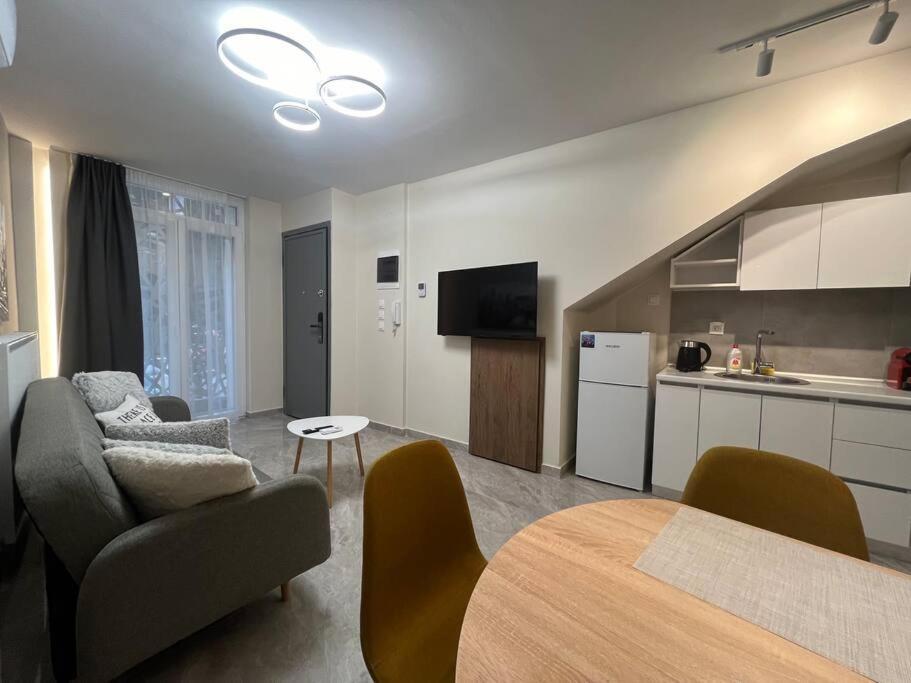Odyssey Apt 1 Thessaloníki Luaran gambar