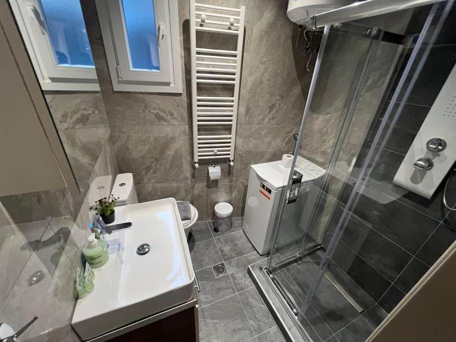Odyssey Apt 1 Thessaloníki Luaran gambar