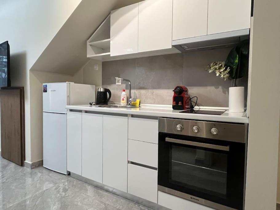 Odyssey Apt 1 Thessaloníki Luaran gambar