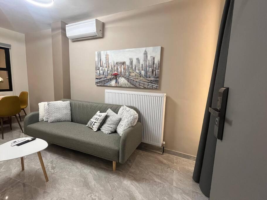 Odyssey Apt 1 Thessaloníki Luaran gambar